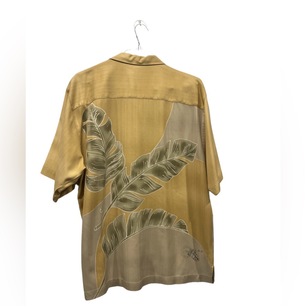 TOMMY BAHAMA Size L Men’s 100% Silk Hawaiian Camp Shirt Yellow Green Palm Leaf - Picture 5 of 6
